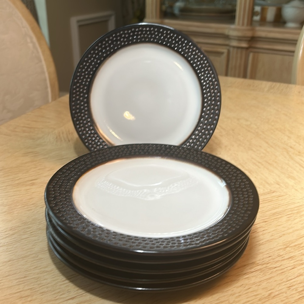 Threshold Barnet Bronze Salad Plates (6)
